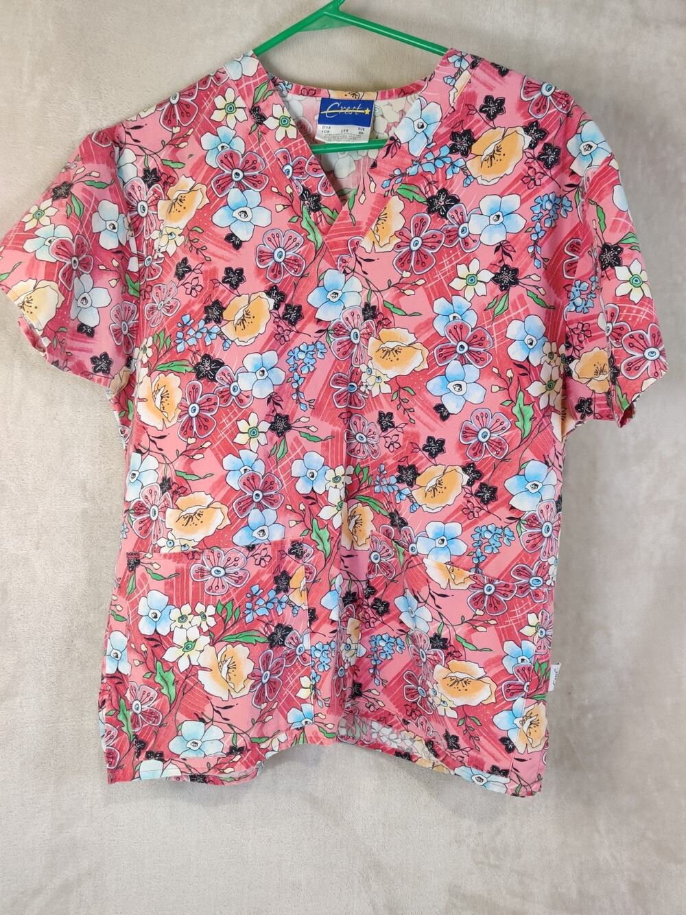 Crest Scrub Top Medical Uniform Pink Floral V-Neck Small